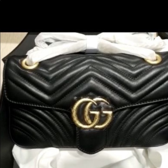 Gucci Handbags - AUTH GUCCI MARMONT